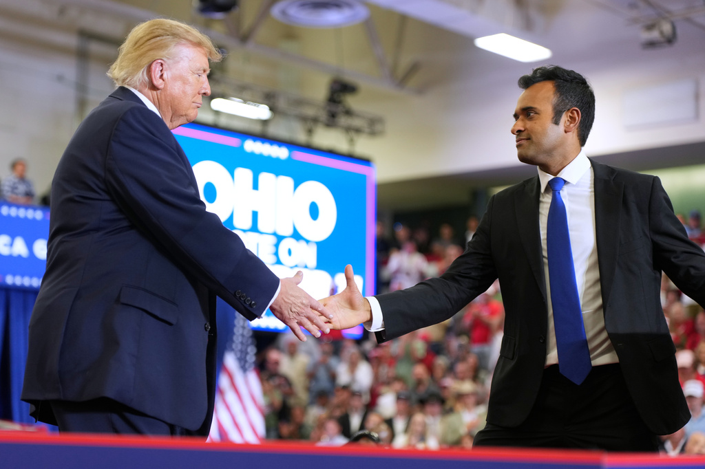 Trump in Ohio and Obama in Georgia make closing stretch appeals to midterm voters in pivotal states